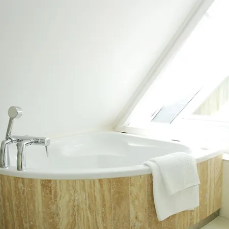 Hotell Spritzenhaus 4*