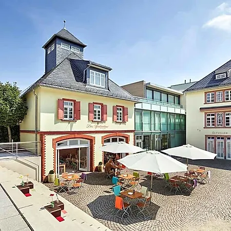 Hotell Spritzenhaus 4*